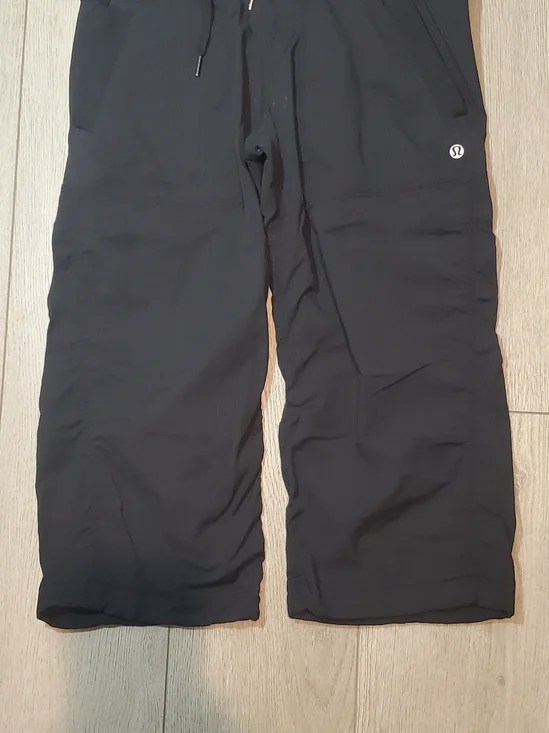 Lululemon Studio Crop Size 6 - Picture 7 of 11